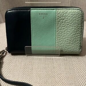 FOSSIL LEATHER ZIP AROUND COLOR BLOCK TEAL/MINT